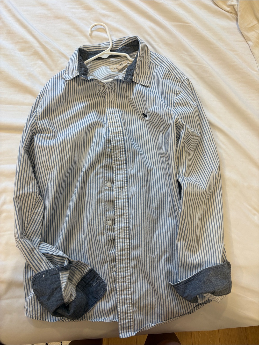 Light Blue & White Striped Button-Down Shirt - Women's
